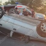 Գլխվայր շրջված մեքենայում կինն ու անչափահաս երեխան են եղել․ նոր մանրամասներ՝ խոշոր վթարից